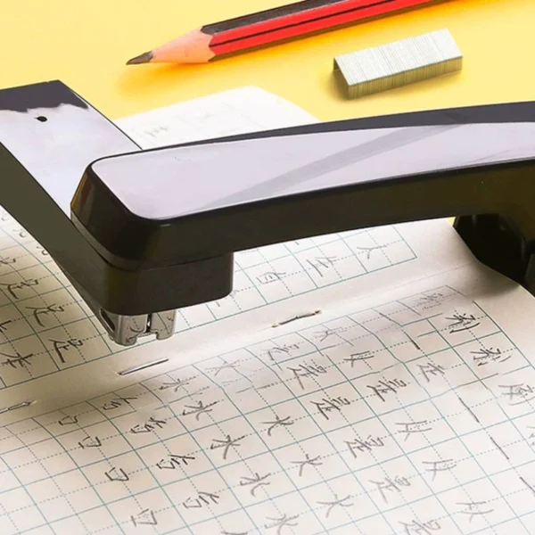 sg-11134201-821ga-mglxt7ulgqoa90.webp 360 Swivel Office Stapler